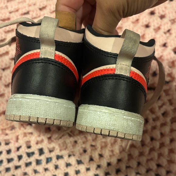 Jordan - Picture 4 of 9